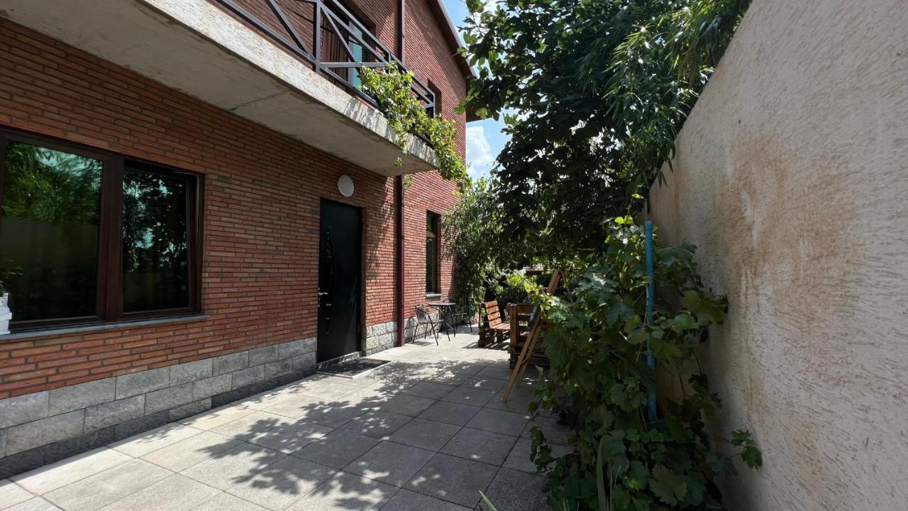 Palazzo Tbilisi Exterior foto